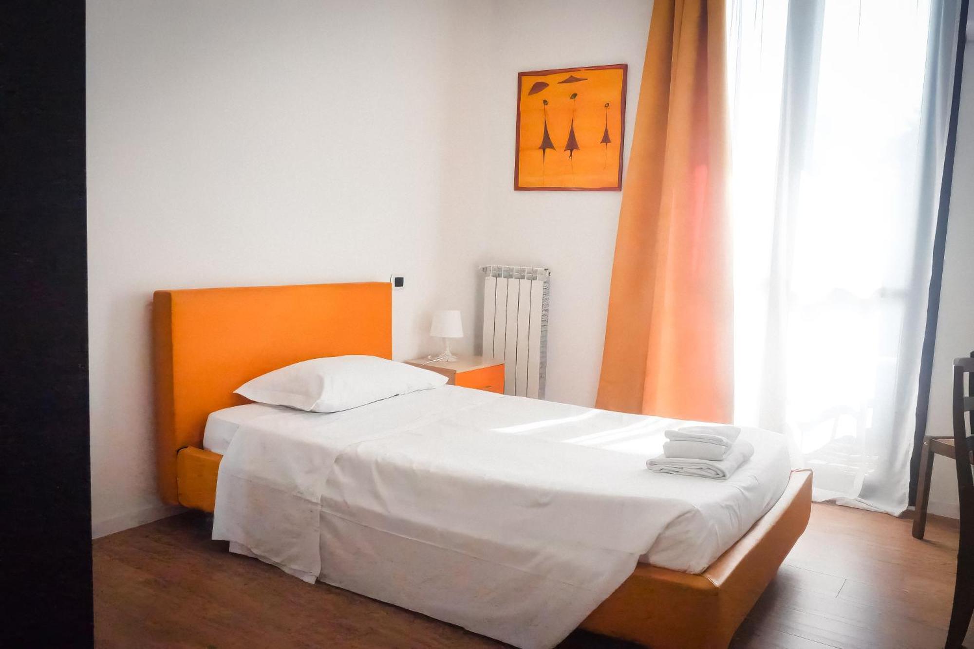 La Boheme Smart Hotel 2*